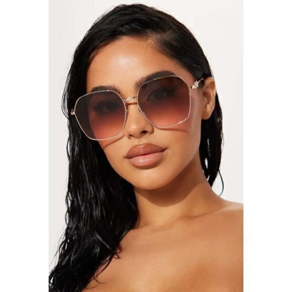 Continental Twist Gradient Lens‎ Temple Design Sunglasses Brown